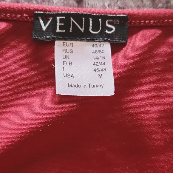 Venus women's size M tunic top - Picture 5 of 6